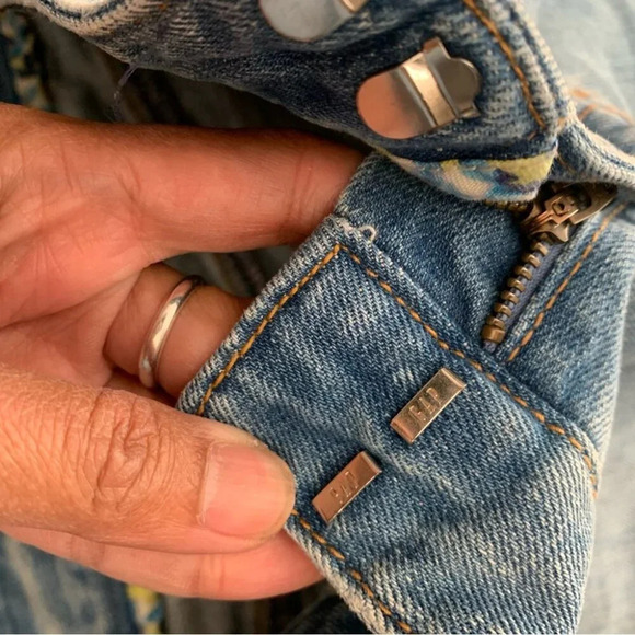 Y2K 2000s Handmade Handcrafted Repurposed Denim Embellished Skirt Size Unknown - Picture 11 of 13